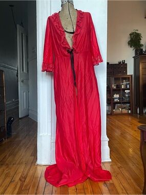 Red Lace-Trim Long Robe with button
